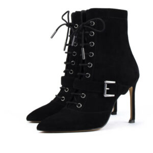 Urban Chic Lace Up Ankle Boots in Black 4