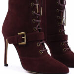 Urban Chic Lace Up Ankle Boots in Burgendy 7