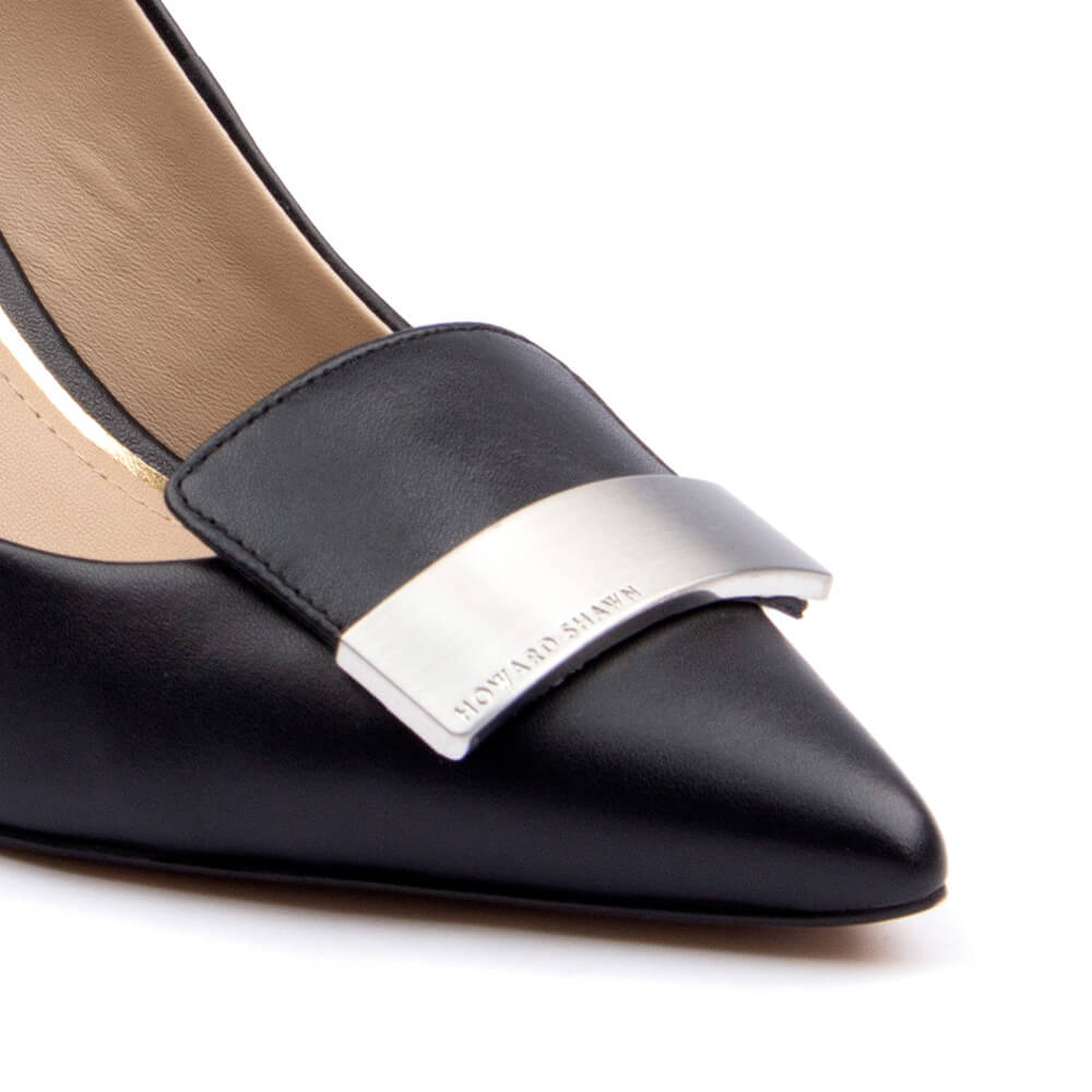 Toe Shape with Hardware